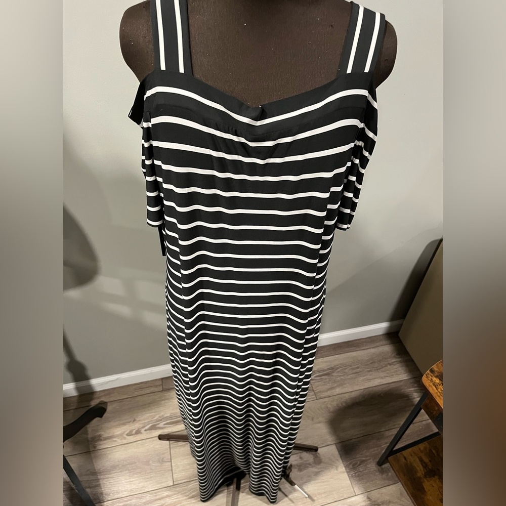 Nine West Black and White StripedKnit cold shoulder dress